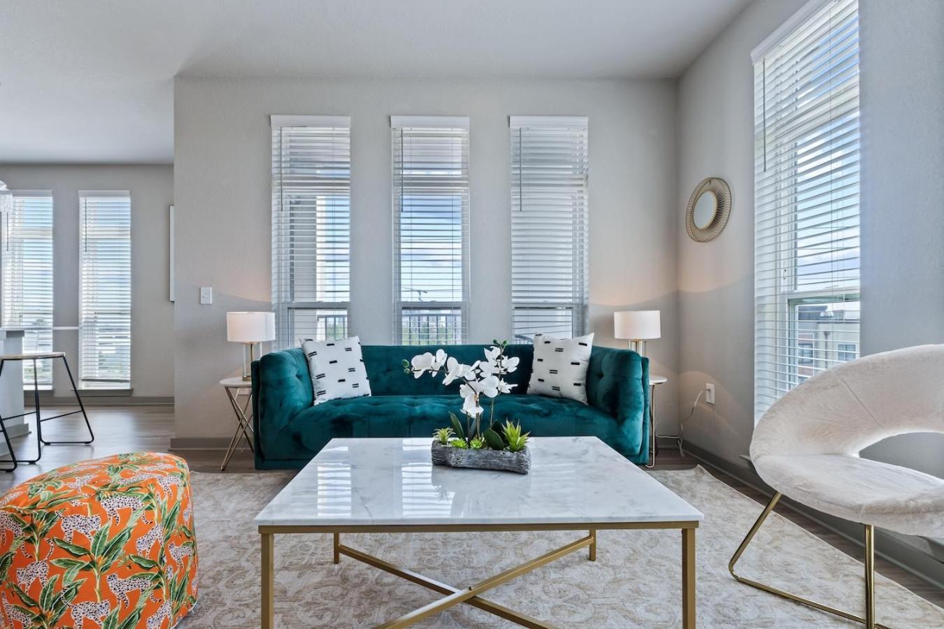Central Avenue 2 Bed Mins From Tropicana Field Sint-Petersburg Buitenkant foto