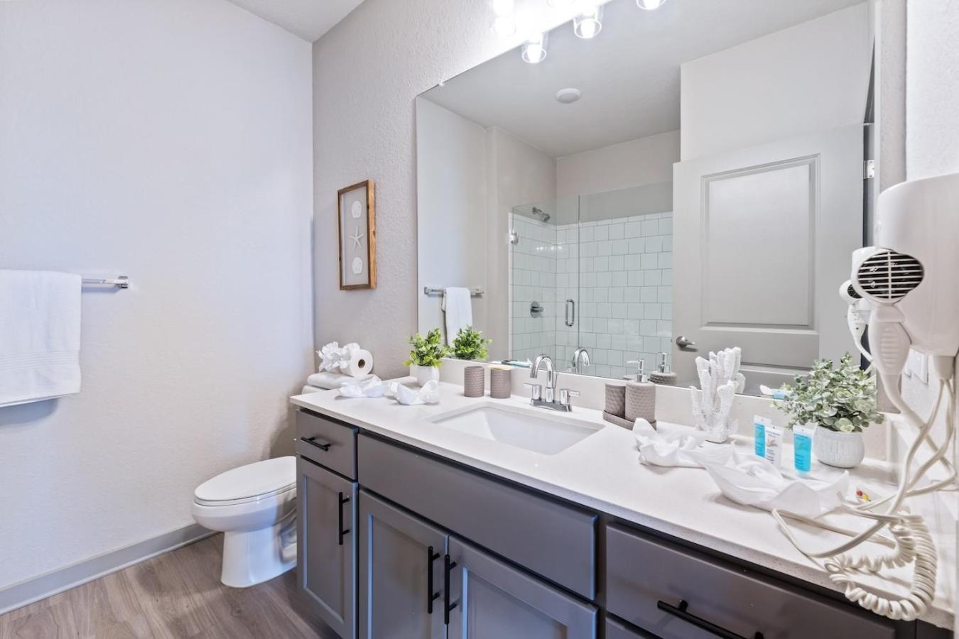 Central Avenue 2 Bed Mins From Tropicana Field Sint-Petersburg Buitenkant foto